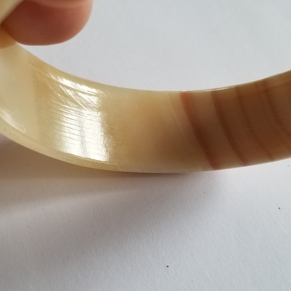 Relisted - Vintage bangle bracelet banded striped cream peach yellow tan - Picture 12 of 16